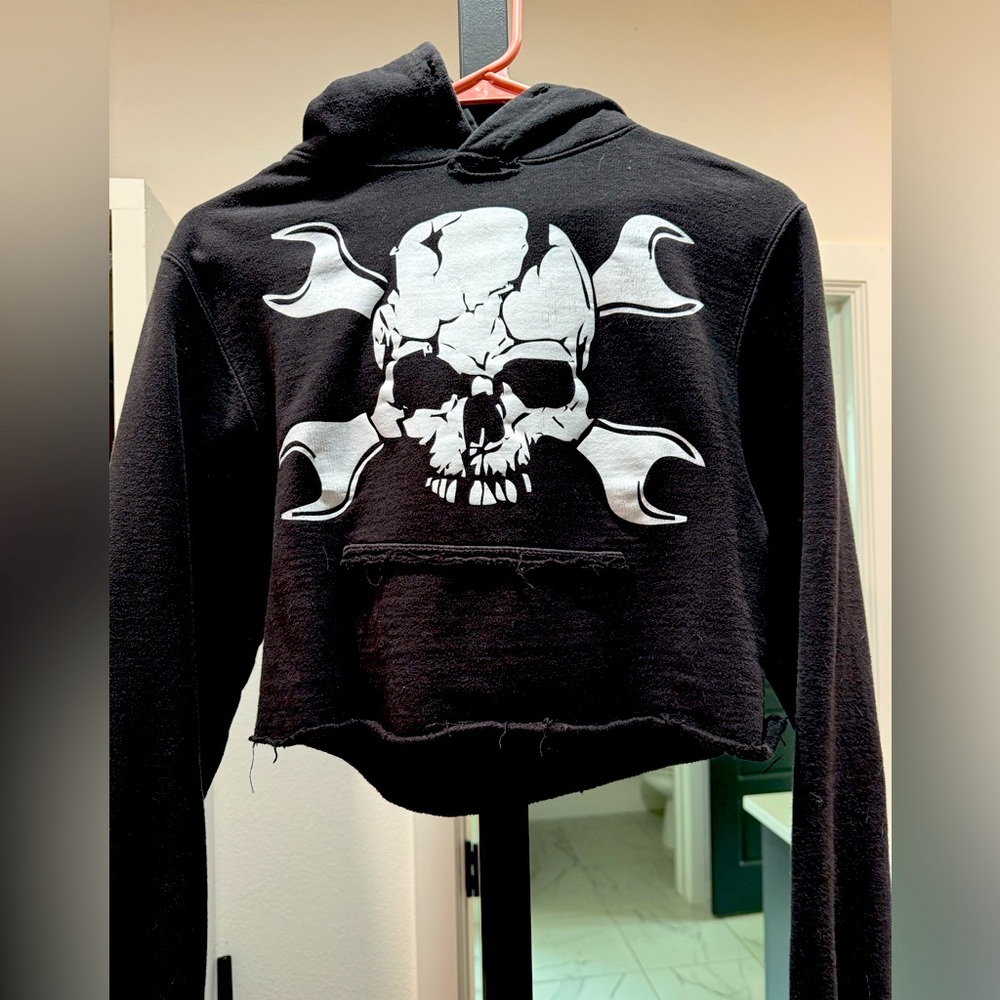 The Drive “Work Harder” cropped hoodie XS